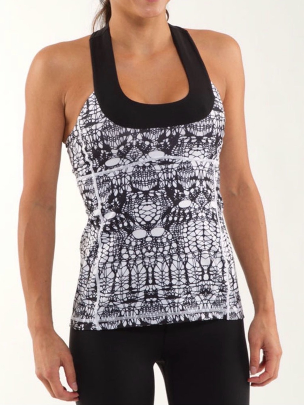 lululemon athletica Scoop Neck Tank White Black Glacier Lace Racerback Yoga 6